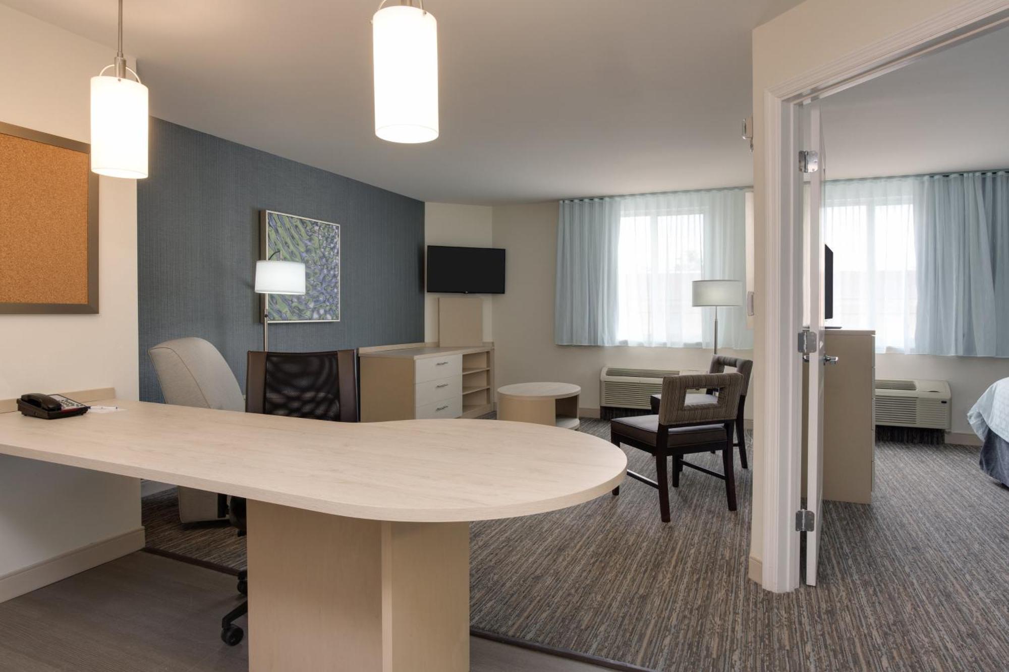 One-Bedroom Suite,1430868991:JPEG
