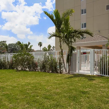 Candlewood Suites Miami Intl Airport - 36Th St By Ihg-3